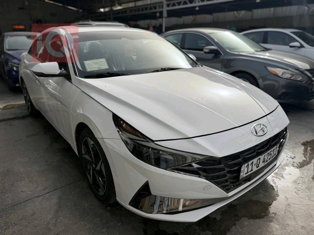 هیوندای ئەلەنترا